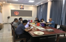 中南大學陽教授一行來廠考察，合作研發(fā)無人電機車