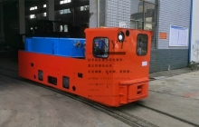 礦用電機(jī)車遙控系統(tǒng)如何實(shí)現(xiàn)？